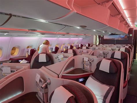 qatar airways business class offers