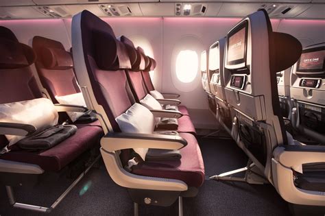 qatar airways premium economy review