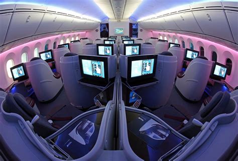 qatar boeing 787-8 business class seat map