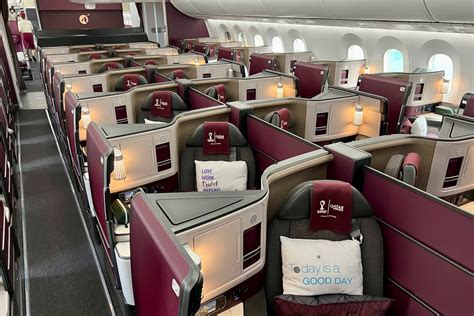qatar boeing 787-9 business class