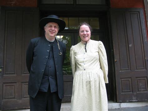 Quaker Funeral Dress Code