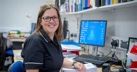 Unlock Your Career: Become a Qualified Pharmacy Technician Today