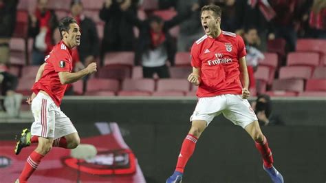 quando joga o benfica esta semana