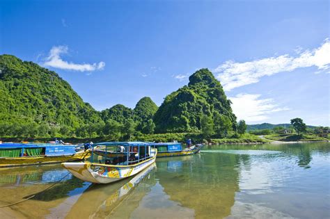 quang binh vietnam images of beaches