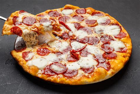Quanto tempo leva para assar uma pizza? Confira nossas dicas!
