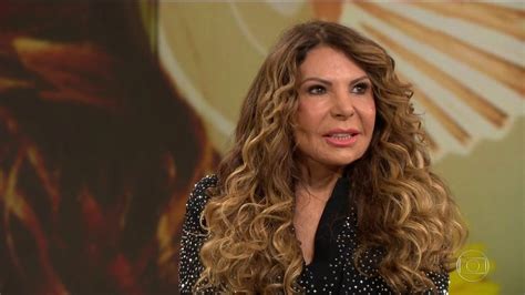 quantos anos tem elba ramalho