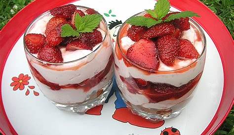 Erdbeeren mit Amarettini und Mascarpone - Quark - Creme von mima53