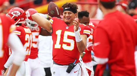 Quarterback Arm Injuries