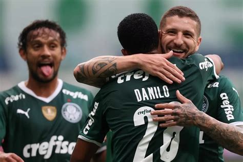 que horas e o jogo do palmeiras hoje