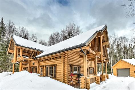 Quebec Chalet A Vendre