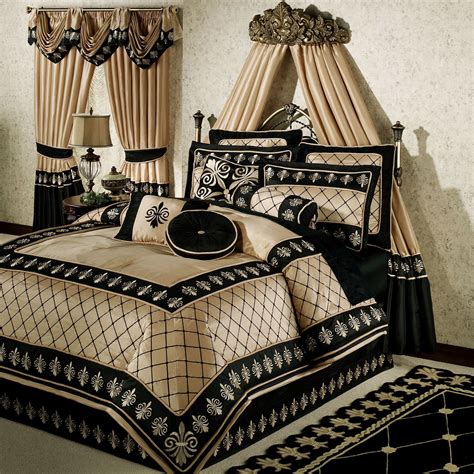 queen bedspread sets with curtains
