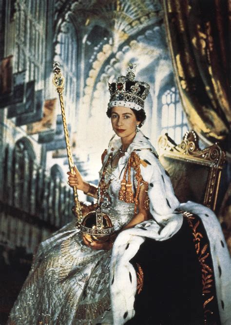 queen elizabeth ii coronation pictures
