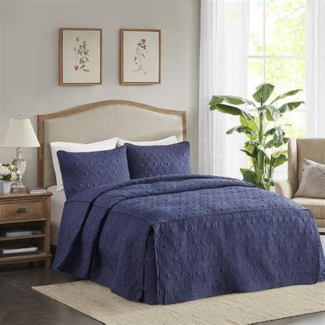 queen fitted bedspread with split corners