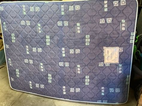 Queen Mattress Gumtree