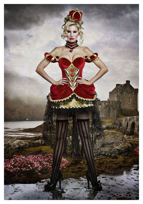 queen of hearts costume aesthetic
