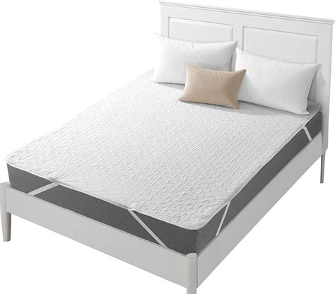 queen size mattress protector amazon