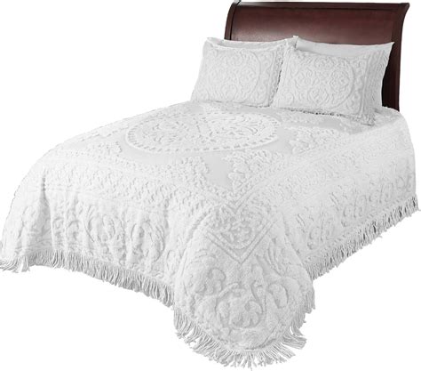 Queen Size White Chenille Bedspread