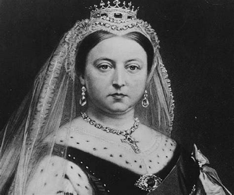 queen victoria biography and pictures