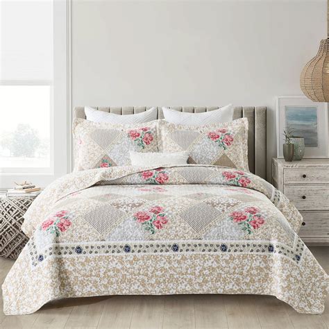 Queen-Size Bedspreads