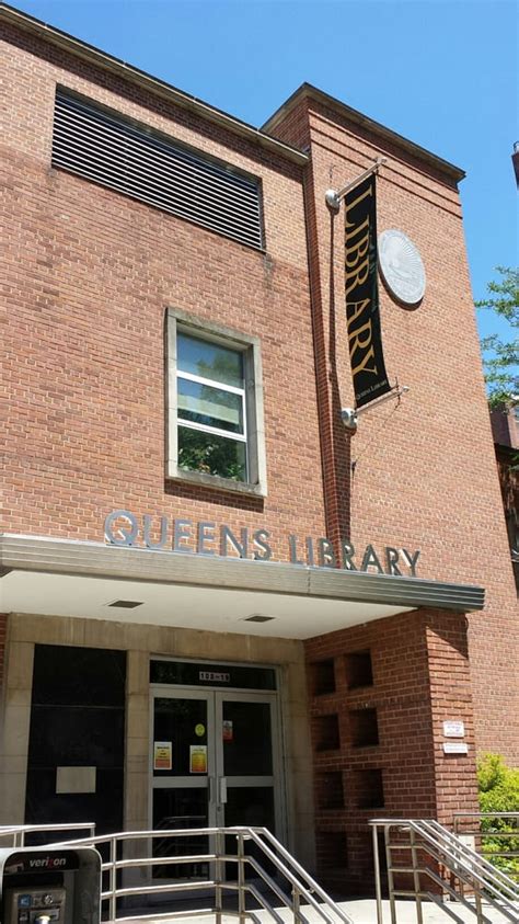 queens library hours forest hills
