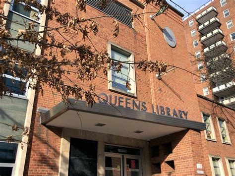 queens public library events
