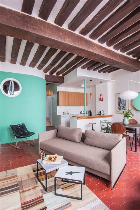 A Romantic Rental in Provence Cuisine appartement, Tomette rouge