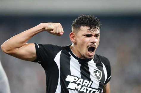 quem fez o gol do botafogo hoje