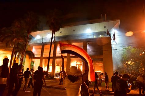 quema del congreso paraguay
