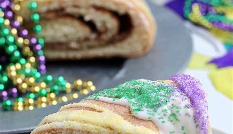 Quick Easy and Delicious King Cake Recipe - Great Eight Friends