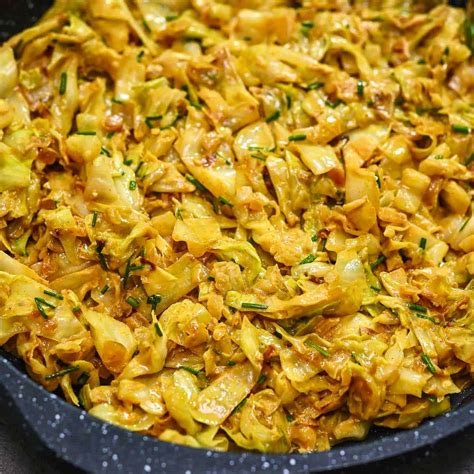 Quick Cabbage Curry