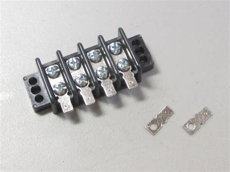 Quick Disconnect Terminal Block