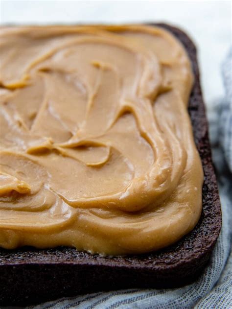 Quick Peanut Butter Glaze