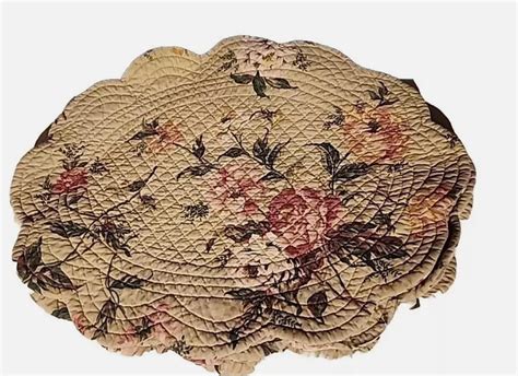 Quilted Oval Placemat Pattern