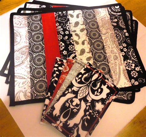 quilted placemats and napkins