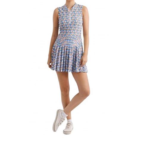 quinn black mackenzie