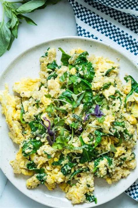 Quinoa And Egg Scramble