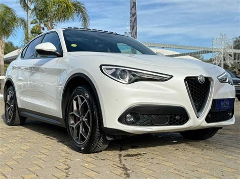 quotazione alfa stelvio usata