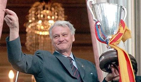 Muere a los 76 años Bobby Robson, exentrenador del Barça