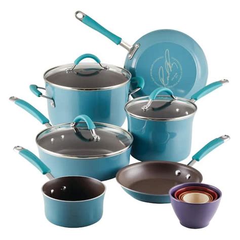 Rachael Ray's Kitchenware: Stylish, Functional Cookware for the Home Chef