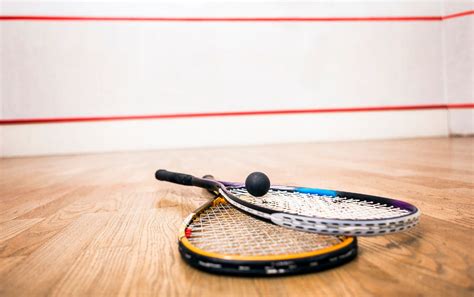 racquetball vs squash court