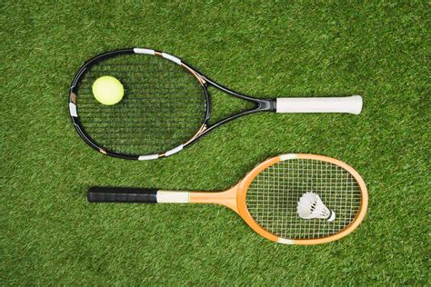 racquetball vs tennis racket