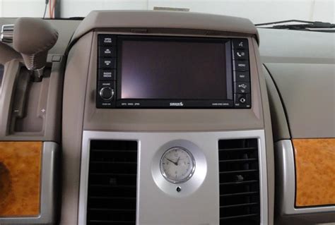radio for 2008 chrysler town and country