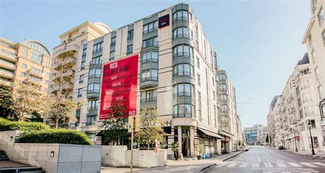 radisson red brussels reviews