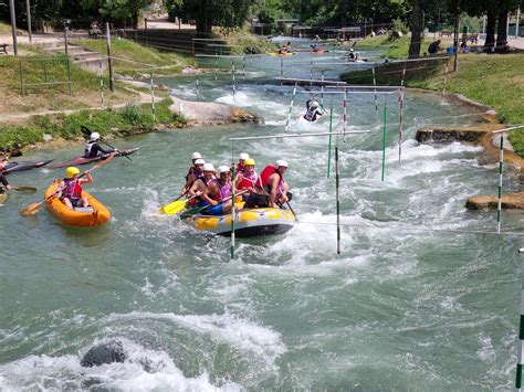 FichierRafting em Brotas.jpg — Wikipédia