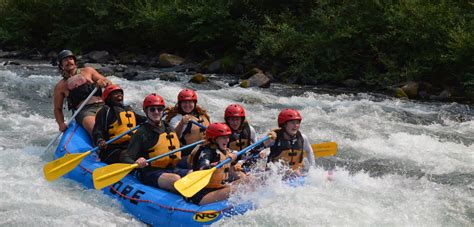 Clackamas River Rafting the Clackamas River Whitewater Rafting Oregon