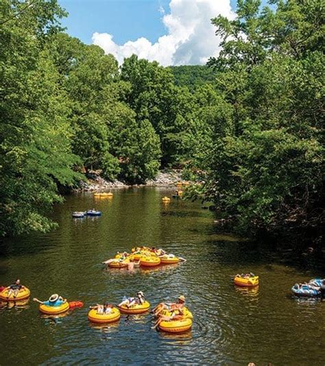 6 Things You’ll Love About River Rafting in Gatlinburg TN