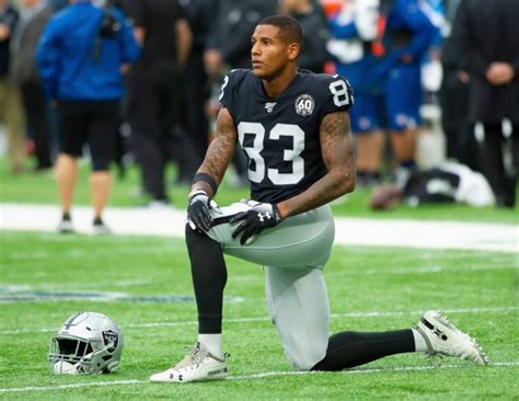 raiders trade darren waller to the eagles