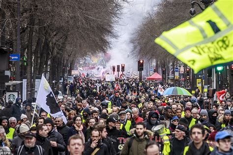 rail strikes in france 2023