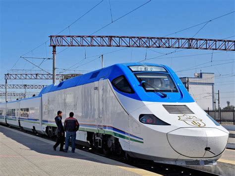 rail transport in uzbekistan