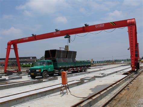 Rail Yard Crane